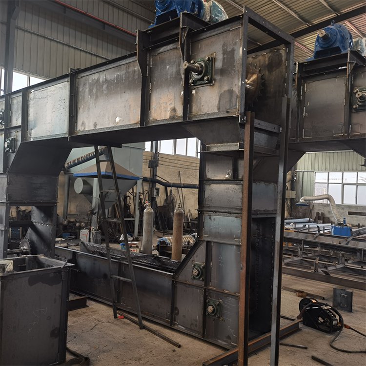 Z型提升機如何防止鏈條脫齒？ (提升機使用視頻)